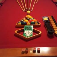 Beautiful 8' Pool Table for sale
